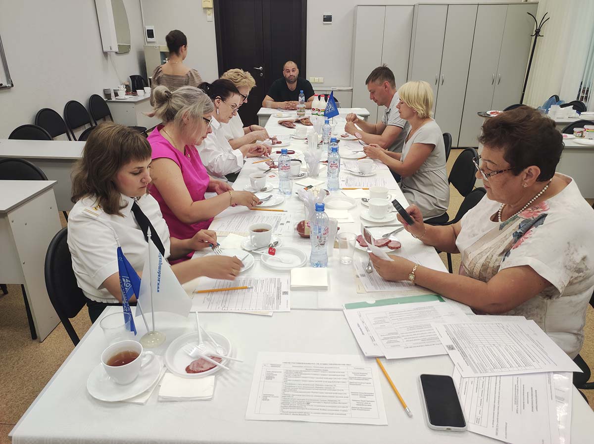 Эксперты конкурса «100 лучших товаров России» приступили к этапу дегустации пищевой продукции