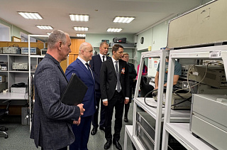 ФБУ «Красноярский ЦСМ» посетил заместитель руководителя Росстандарта Александр Кузьмин