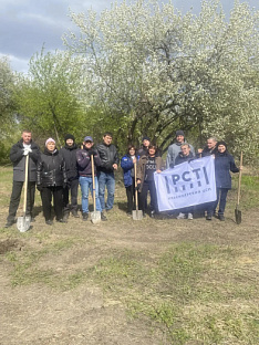 В честь 100-летия ФБУ «Красноярский ЦСМ» в Абакане посадили яблоневый сад